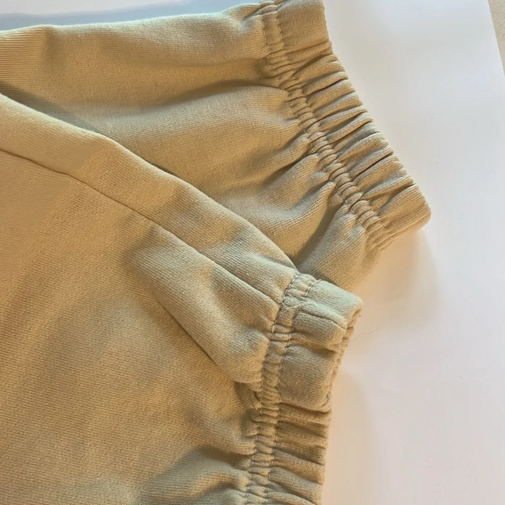 Yellowstone National Park Joggers - Picture 5 of 5